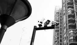 杭州高空抛物爆料视频,惊险瞬间，全民关注安全警示